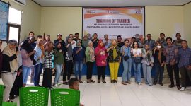 Anggota Bawaslu dan Panwascam Jailolo Gelar Pelatihan Saksi Peserta Pemilu 2024. (Rakyatmu)