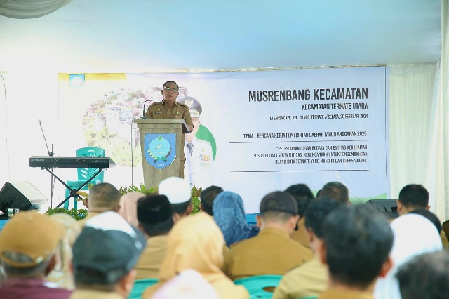 Wali Kota Ternate saat Membuka Musrenbang Kecamatan Ternate Utara. (Ongky for Rakyatmu)