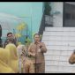 Sekda Kota Ternate Rizal Marsaoly saat Pimpin Apel Pagi di Dinas PUPR. (Bung Lodja)