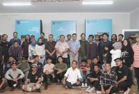 Peserta Musrenbang Komunitas dengan Sekretaris Daerah Kota Ternate Rizal Marsaoly di Auditorium Bappelitbangda. (Dok. Diskomsandi for Rakyatmu)