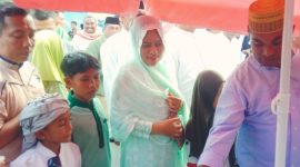 Bupati Kepulauan Sula Resmi Membuka Kampung Ramadan di Desa Fagudu. (Rakyatmu)