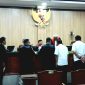 JPU KPK meminta terhormat majelis hakim untuk menolak eksepsi dua terdakwa kasus OTT Gubernur Maluku Utara Nonaktif Abdul Gani Kasuba. (Rakyatmu)