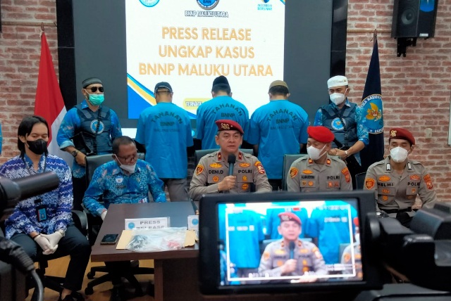 BBNP Maluku Utara Ungkap Kasus Pengedar Narkoba Antar Provinsi di Indonesia hingga Pegawai dan Napi Lapas Klas IIA Ternate. (Rakyatmu)
