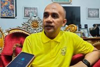 Firman Mudaffar Sjah saat Menyebutkan Mengantongi Tiga Parpol untuk Maju Bertarung Pilwako Ternate. (Rakyatmu)