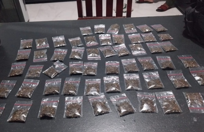 Barang Bukti Berupa Narkoba Jenis Ganja Seberat 58 Gram Milik Ibu Muda Berhasil Disita Polresta Tidore. (Dok. Humas Polresta/Rakyatmu)