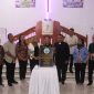 Bupati Pulau Taliabu Aliong Mus meresmikan sekaligus Gereja Jou Barakati. (Dok. Humas for Rakyatmu)