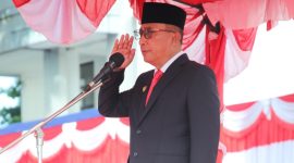 Wali Kota Ternate Irup Upacara HUTPemkot Ternate ke-25 di Halaman Kantor Wali Kota. (Dok. Humas/Rakyatmu)