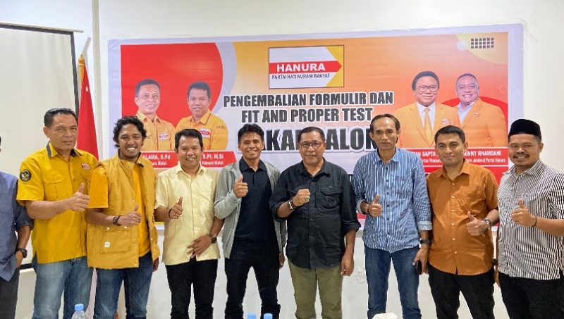 Edi Langkara Mengikuti Fit And Proper Test Partai Hanura dan Mengembalikan Formulir Pendaftaran Bakan Calon Bupati Halmahera Tengah. (Rakyatmu)