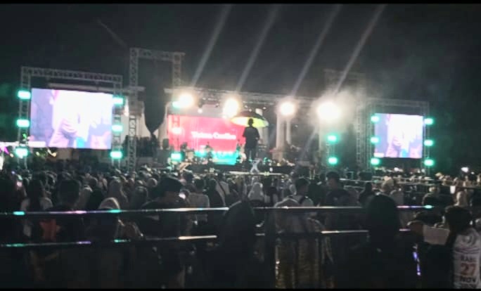 Acara Peluncuran Tahapan Pilgub Maluku Utara di Lapangan Ngara Lamo. (Rakyatmu)