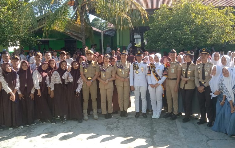 Praja IPDN Sulawesi Utara Gelar Sosialisasi di Sekolah dan Meriahkan Hari Ulang Tahun Kabupaten Kepulauan Sula. (Rakyatmu)
