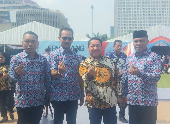 Bupati Pulau Taliabu Aliong Mus Bersama Pimpinan OPD Menghadiri Hari Keluarga Nasional ke-31 di Kota Semarang. (Rakyatmu)