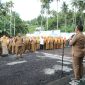 Sekretaris Daerah Kota Ternate, Rizal Memimpin Apel Gabungan di Kantor Camat Ternate Barat. (Rakyatmu)