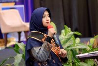 Bunda PAUD Kabupaten Halmahera Selatan, Rifa’at Al Sa’adah Bassam Sampaikan Visi dan Misi di Kegiatan Bulan Merdeka Belajar Hari Pendidikan Nasional Tahun 2024. (Istimewa)