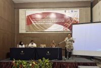 Sekretaris Daerah Kota Ternate, Rizal Marsaoly saat Membuka Kegiatan Sosialisasi dan Bimtek Penyusunan Dokumen Perencanaan Daerah, Desk Data Sektoral dan Innovative Government Award. (Humas for Rakyatmu)