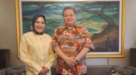 Citra Puspasari Mus bersama Ketua Umum Partai Golkar Airlangga Hartarto. (Simpatisan Citra-Utu)