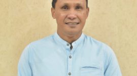 Kepala Dinas Pendidikan Kota Ternate, Muchlis Djumadil. (Dok.pribadi/Rakyatmu)