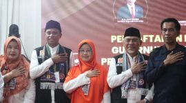Bakal Calon Gubernur dan Wakil Gubernur Maluku Utara Muhammad Kasuba dan Basri Salama Mendaftar di KPU. (Rakyatmu)