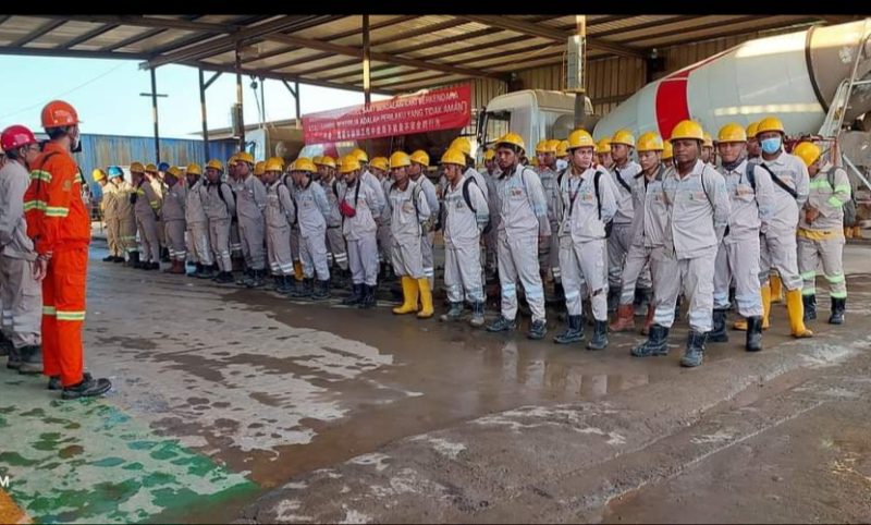 Karyawan PT. IWIP di Kabupaten Halmahera Tengah. (Fb Iwip Bersatu)
