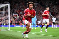 Joshua Zirkzee usai mencetak gol untuk Manchester United saat melawan Fulham. (Michael Regan/Getty Images)