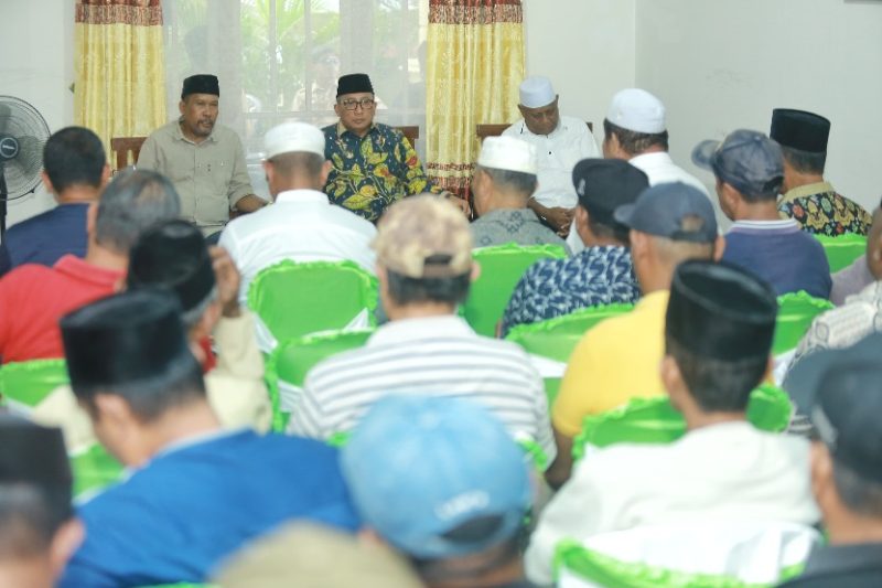 Calon Wali Kota Ternate Menghadiri Silaturahmi Keluarga Besar Sukarjan A. Hirto dan Warga Dufa-dufa. (Rakyatmu)