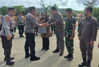 Wakapolda Maluku Utara Brigjen Pol Stephen M. Napiun Kunjungan Kerja di Pulau Taliabu. (Rakyatmu)