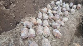 Bom Granat dan Amunisi Bekas Perang Dunia II di Desa Towara, Halmahera Utara. (Rakyatmu)