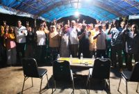Pasangan Calon Nomor 2 Citra-Utuh Kampanye di Desa Habunuha, Kecamatan Tabona, Pulau Taliabu. (Rakyatmu)