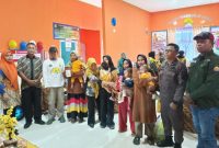 Penyaluran Parcel Sehat Stunting di Kecamatan Taliabu Barat Laut. (Rakyatmu)