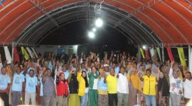 Kampanye Paslon Nomor Urut 2 CPM-UTUH di Desa Sahu, Kecamatan Taliabu Utara, Kabupaten Pulau Taliabu. (Rakyatmu)