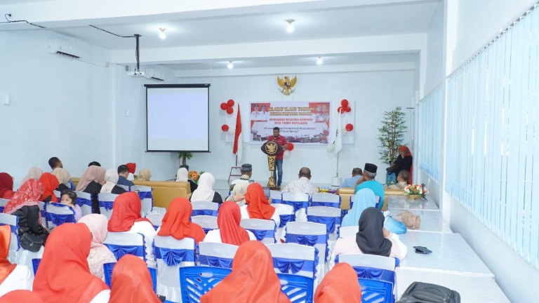 Suasana Acara Peringatan HUT ke-3 DPC Kerukunan Keluarga Kawanua (KKK) Kota Tidore Kepulauan. (Humas for Rakyatmu)