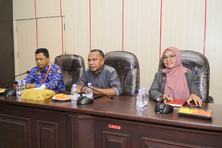TPID Kota Tidore Kepulauan Mengikuti Rapat Koordinasi Pengendalian Inflasi Daerah yang Dipimpin Menteri Dalam Negeri, Muhammad Tito Karnavian. (Istimewa/Rakyatmu)