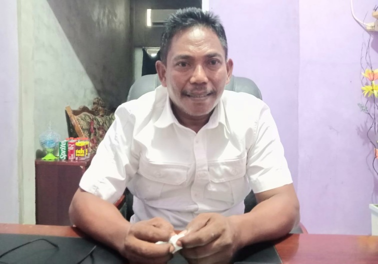 Kepala Dinas Perindagkop Kabupaten Pulau Taliabu, Arman Hase. (Rakyatmu)