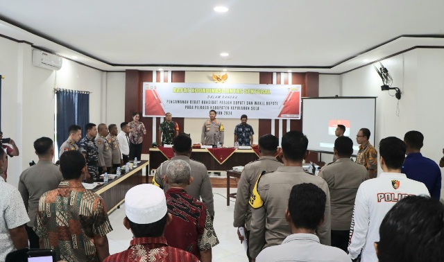 Rapat Koordinasi Persiapan Pengamanan Debat Kandidat. (Rakyatmu)