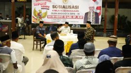Foto: Sultan Ternate yang juga anggota komisi I DPD RI Hidayat M. Sjah menggelar sosialisasi 4 pilar kebangsaan di Kedaton Kesultanan Ternate. (Istimewa)