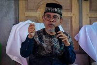 Foto: Sultan Ternate yang juga selaku anggota DPD RI Hidayat M. Sjah saat menggelar reses. (Istimewa)