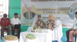 Sultan Ternate yang juga sebagai anggota DPD RI dapil Maluku Utara, Hidayat M. Sjah  menggelar reses di Kota Ternate. (Istimewa)
