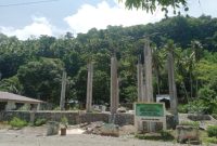 Foto Pembangunan Masjid Waigoiyofa, Kepulauan Sula. (Rakyatmu)