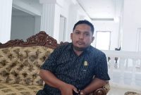 Ketua komisi II DPRD Pulau Taliabu, Suratman Baharudin. (Rakyatmu)