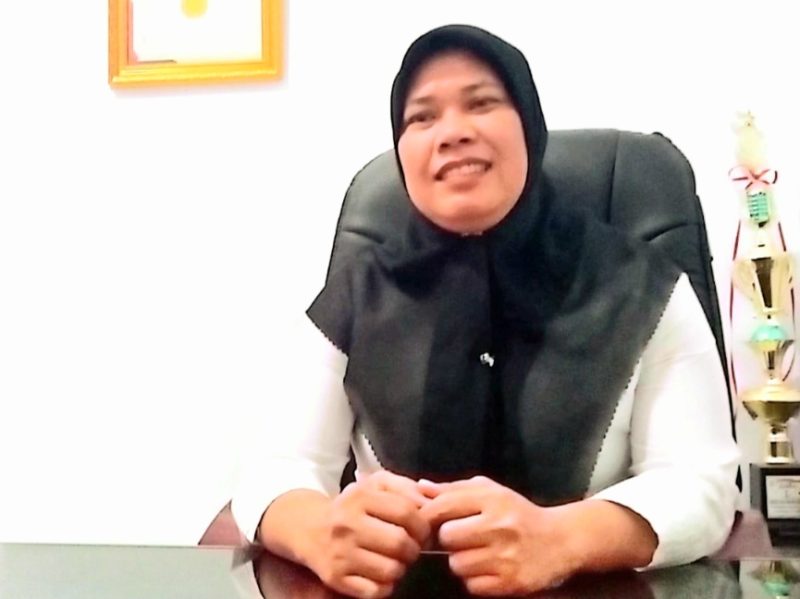 Plt. RSUD Sanana, Ulia Handayani Ngofangare. (Rakyatmu)