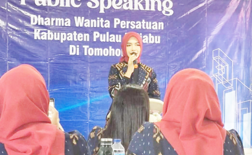 Ketua Penasehat DWP Kabupaten Pulau Taliabu, Zahra Yolanda Mus. (Istimewa)
