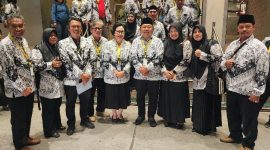 Ketua Umum PGRI  Prof. Dr. Unifah Rosyidi Bersama Ketua dan Pengurus PGRI Kota Ternate. (RM)
