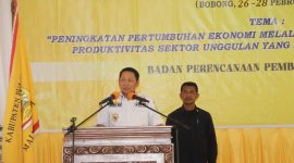 Bupati Pulau Taliabu, Aliong Mus Membuka Musrenbang RKPD. (Istimewa/Rakyatmu)