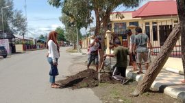 Pekerjaan Pipa air Berish di Jalur Kota Sanana. (Rakyatmu)