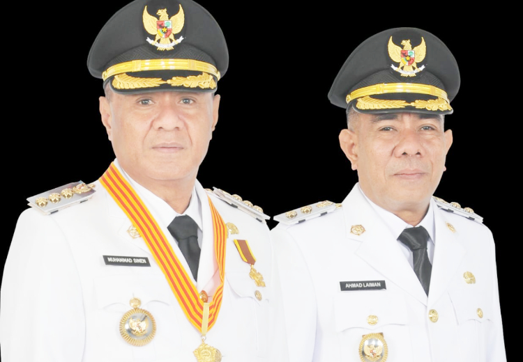Wali Kota dan Wakil Wali Kota Tidore Kepulauan, Muhammad Sinen - Ahmad Laiman. (Dok Humas for Rakyatmu)