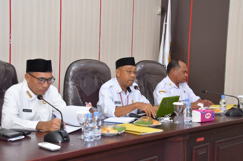Rapat rancangan Perwali tentang zona bebas sampah di Kota Tidore Kepulauan. (Itimewa)