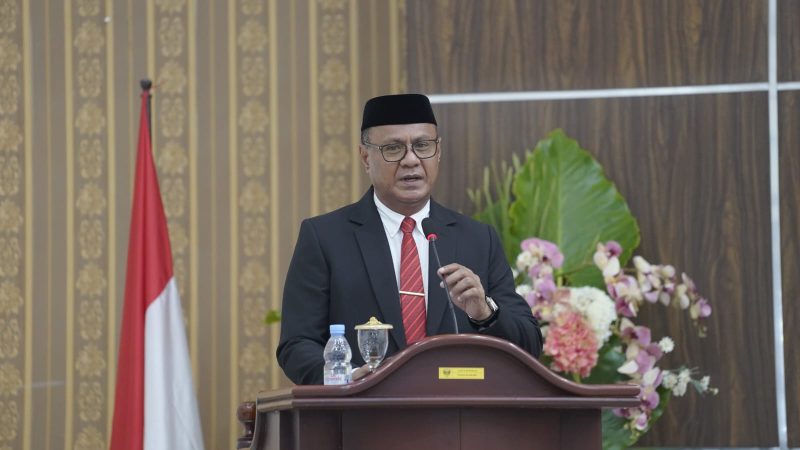 Wali Kota Tidore Kepulauan Terpilih Periode 2025-2030 Muhammad Sinen saat Menyampaikan Sambutan dalam Rapat Paripurna. (Istimewa)