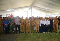 Foto Bersama Wali Kota Ternate di Musrenbang Kecamatan Pulau Ternate. (Rakyatmu)
