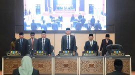 Penyampaian Pidato Wali Kota dan Wakil Wali Kota Ternate Masa Jabatan 2025-20230 dalam Rapat Paripurna ketiga masa persidangan kedua Tahun Sidang 2025 di Gedung DPRD Kota Ternate. (Ongky/Rakyatmu)