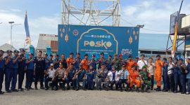 Foto bersama seusai apel gabungan. (Rakyatmu)