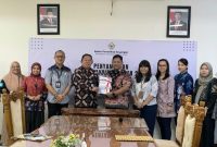 Penyerahan Laporan Keuangan Pemerintah Kota Ternate ke BPK RI Perwakilan Maluku Utara. (RM)